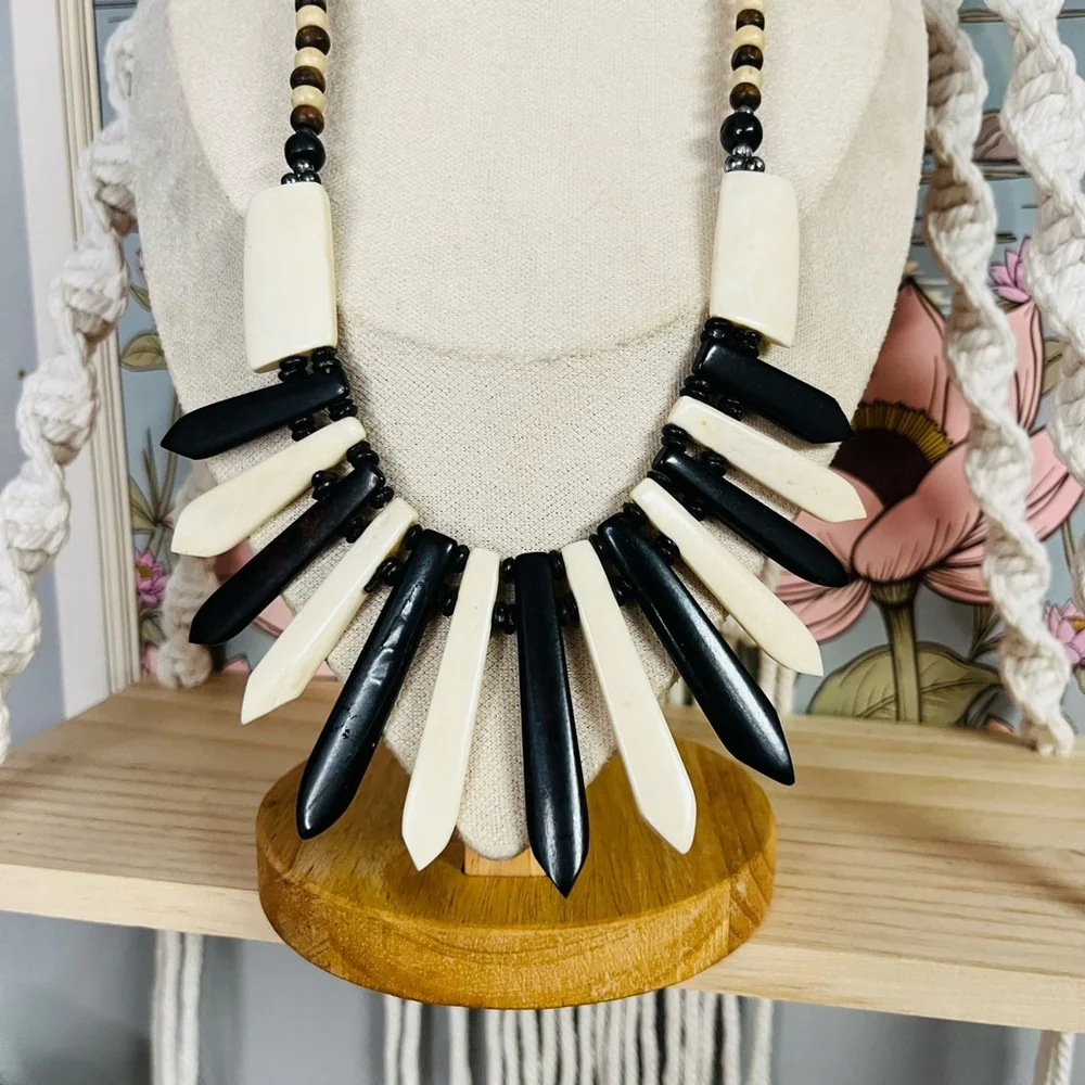 Vintage Carved Bone‎ Statement Necklace Beaded Bib Boho Hippie Style